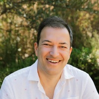 Zoltan Peresztegi